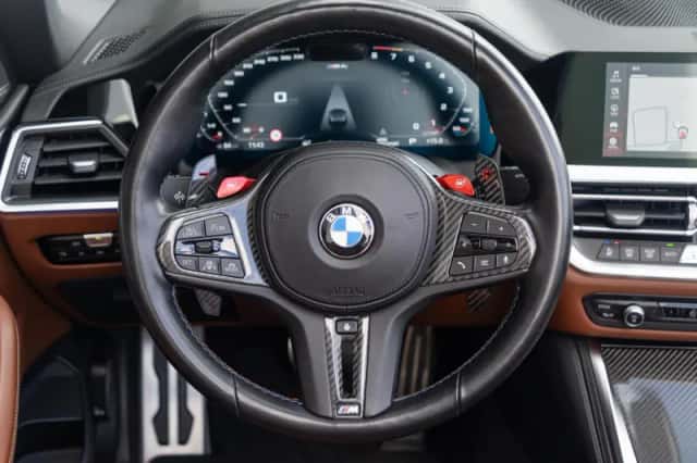 BMW M4 (2022) thumbnail 9