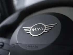 MINI Countryman (2024) thumbnail 15