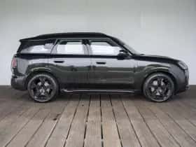MINI Countryman (2024) thumbnail 4