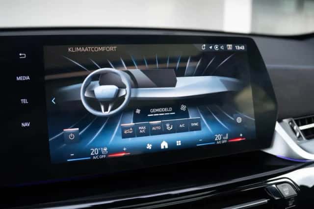 BMW X1 (2025) thumbnail 37