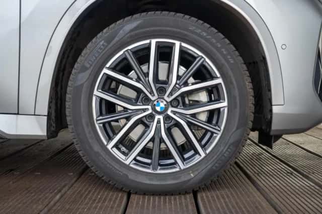 BMW X1 (2025) thumbnail 6