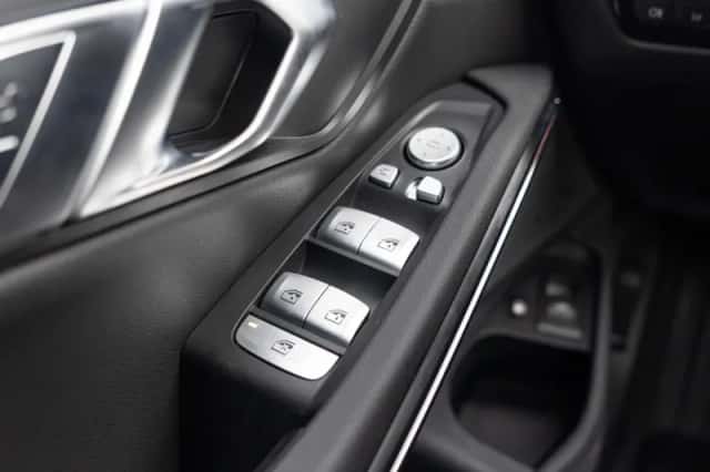 BMW 3-Serie (2025) thumbnail 28