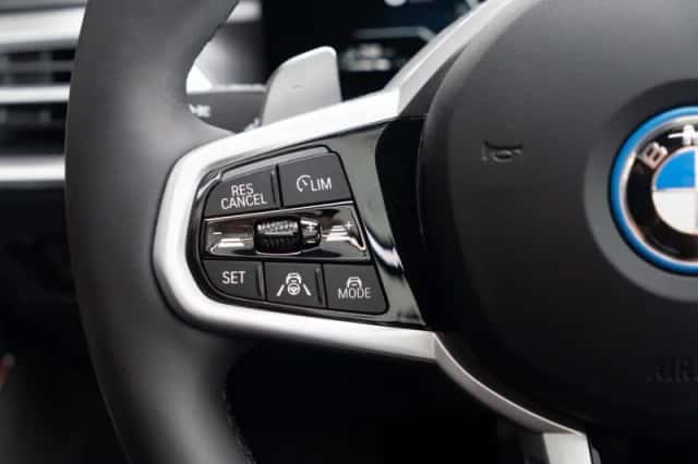 BMW 3-Serie (2025) thumbnail 30