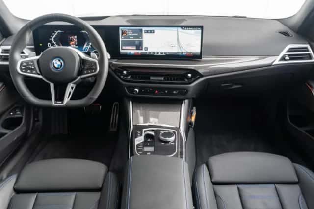 BMW 3-Serie (2025) thumbnail 7