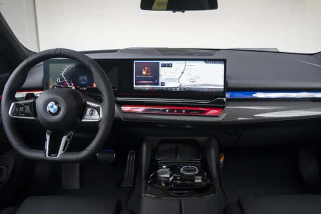 BMW 5-Serie (2025) thumbnail 3