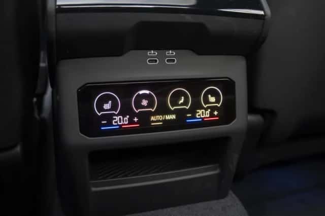 BMW 5-Serie (2025) thumbnail 40