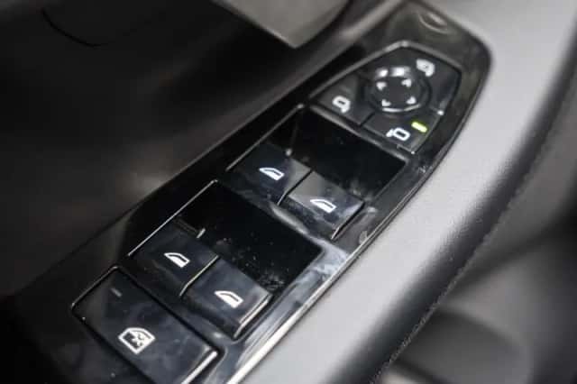 BMW 5-Serie (2025) thumbnail 46