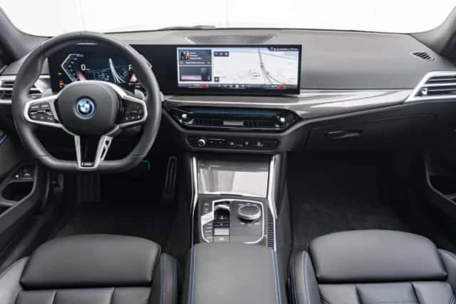 BMW 3-Serie (2025) thumbnail 3