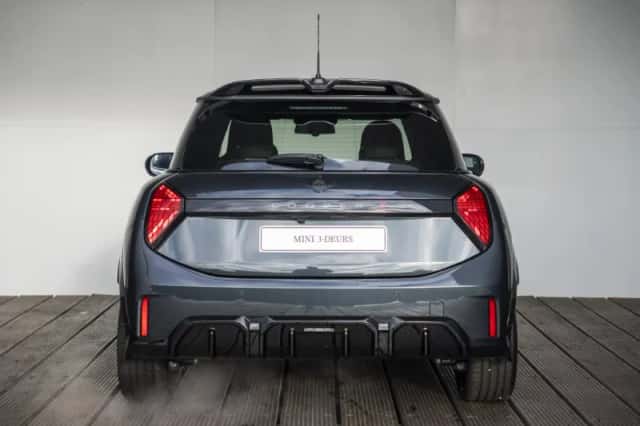 MINI Cooper (2026) thumbnail 4