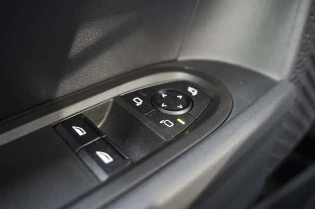 MINI Cooper (2026) thumbnail 40