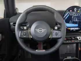 MINI Cooper (2026) thumbnail 6