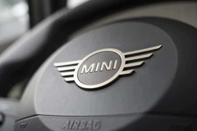 MINI Cooper (2026) thumbnail 12