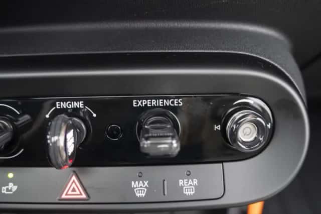 MINI Cooper (2026) thumbnail 15