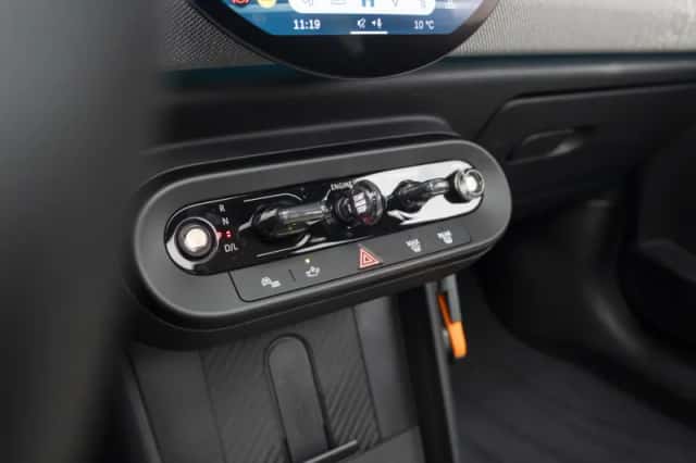 MINI Cooper (2026) thumbnail 34