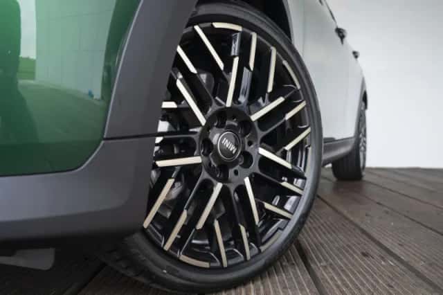 MINI Cooper (2026) thumbnail 44