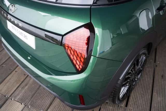 MINI Cooper (2026) thumbnail 57
