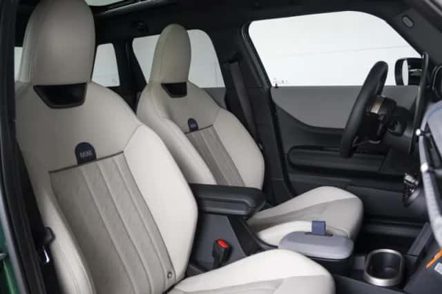 MINI Cooper (2026) thumbnail 8