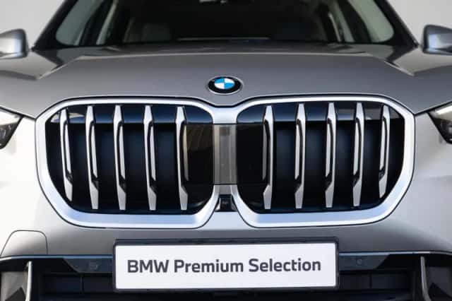 BMW X1 (2025) thumbnail 15