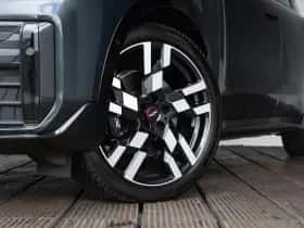 MINI Countryman (2024) thumbnail 14