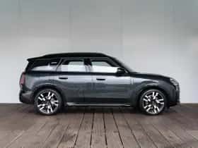 MINI Countryman (2024) thumbnail 4