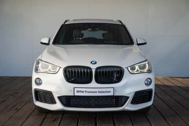 BMW X1 (2019) thumbnail 3