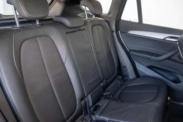BMW X1 (2019) thumbnail 10