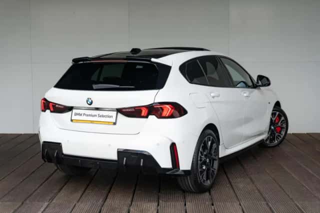 BMW 1-Serie (2025) thumbnail 2