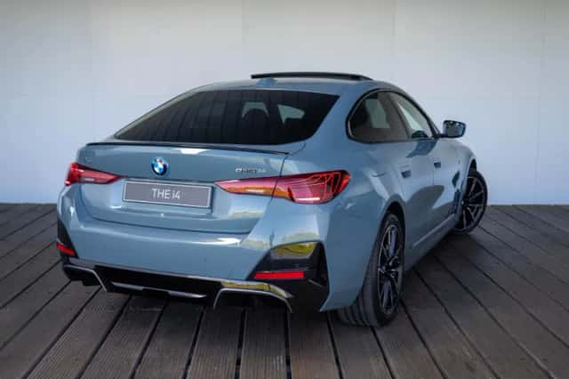 BMW i4 (2026) thumbnail 2
