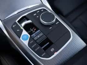 BMW i4 (2026) thumbnail 13