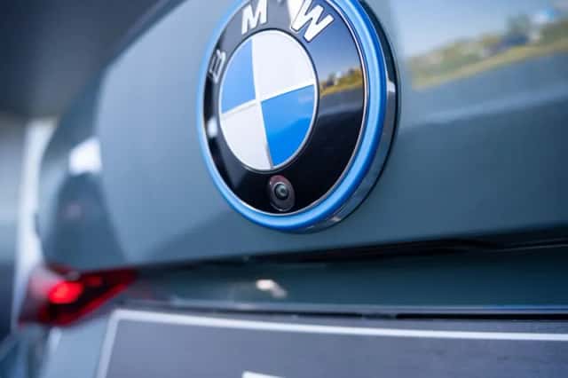 BMW i4 (2026) thumbnail 25