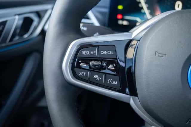 BMW i4 (2026) thumbnail 28