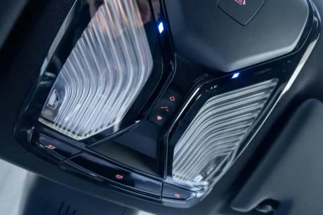 BMW i4 (2026) thumbnail 33