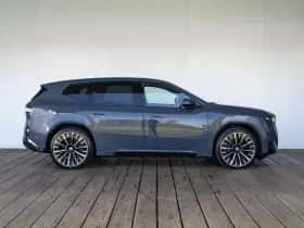 BMW iX3 (2026) thumbnail 4
