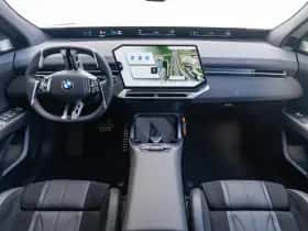 BMW iX3 (2026) thumbnail 7