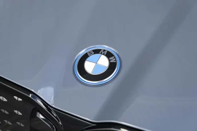 BMW iX2 (2026) thumbnail 17