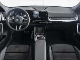 BMW iX2 (2026) thumbnail 7