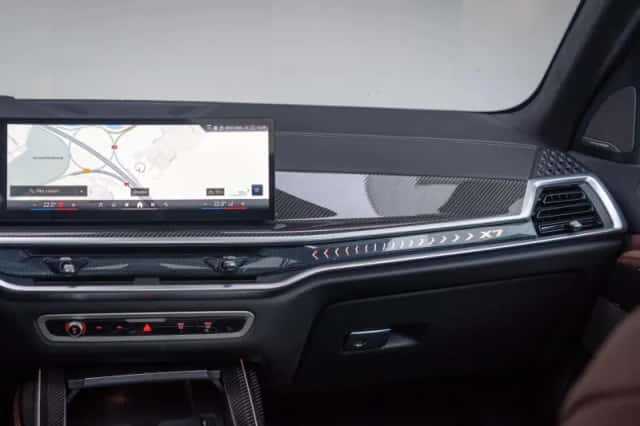 BMW X7 (2026) thumbnail 11
