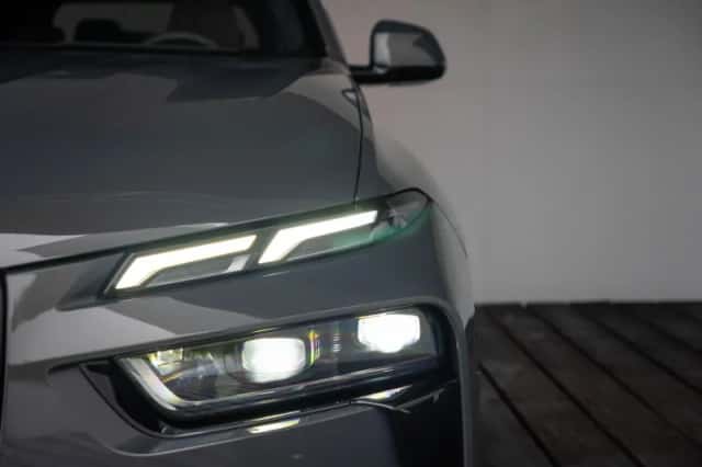 BMW X7 (2026) thumbnail 18