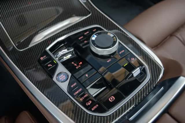 BMW X7 (2026) thumbnail 34