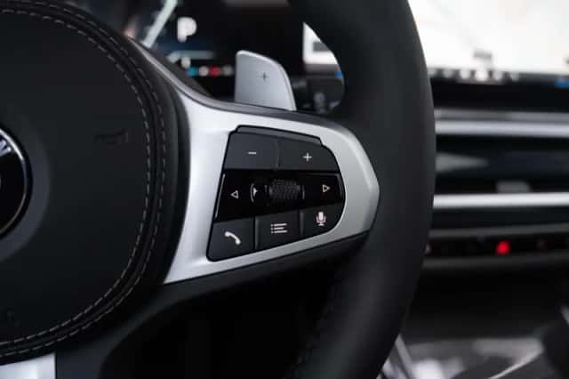 BMW X7 (2026) thumbnail 36