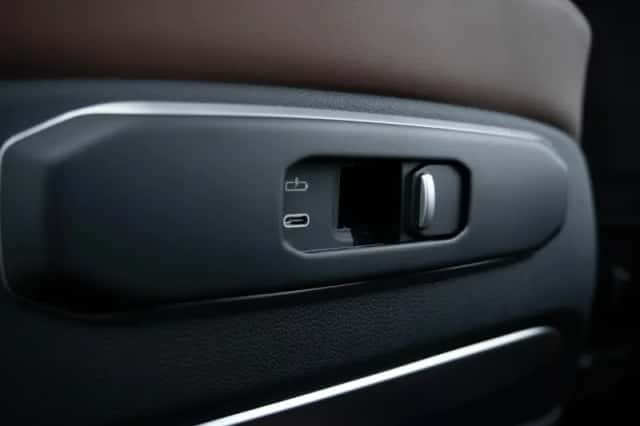 BMW X7 (2026) thumbnail 55