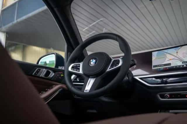 BMW X7 (2026) thumbnail 57