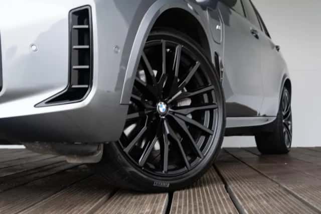 BMW X5 (2023) thumbnail 14