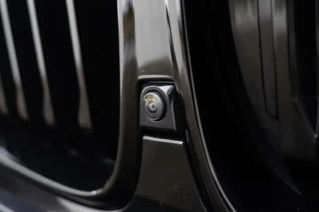 BMW X5 (2023) thumbnail 16