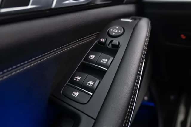 BMW X5 (2023) thumbnail 29