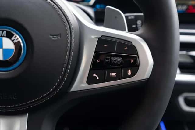 BMW X5 (2023) thumbnail 31