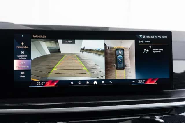 BMW X5 (2023) thumbnail 43