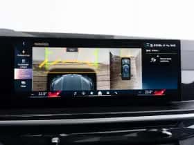 BMW X5 (2023) thumbnail 44