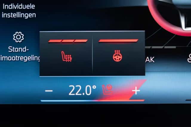 BMW X5 (2023) thumbnail 46