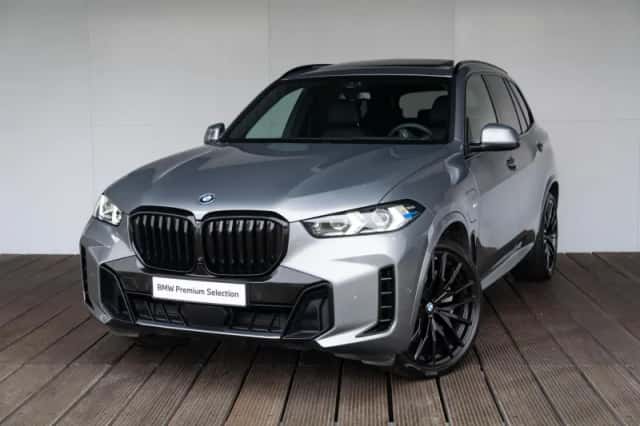 BMW X5 (2023) thumbnail 49